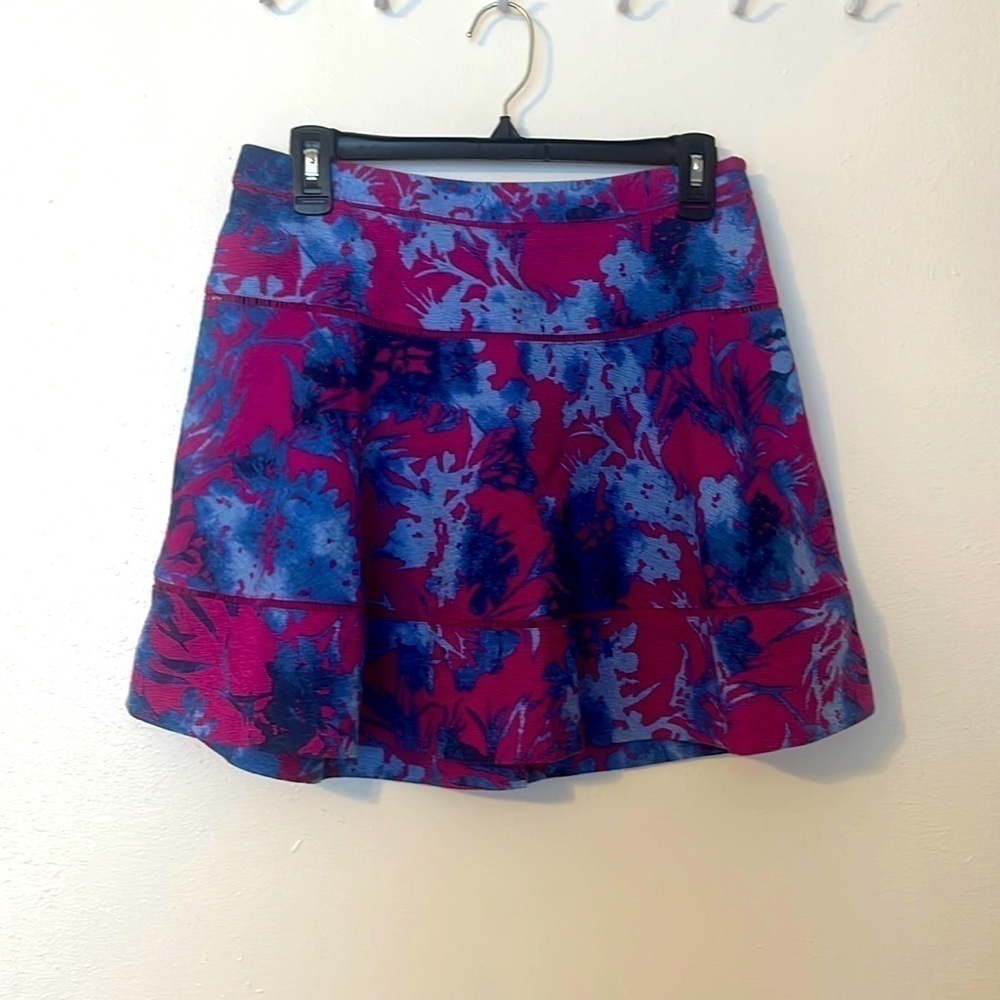 Banana Republic Blue and‎ Hot Pink Floral Print Skirt Size 2 - Picture 4 of 9